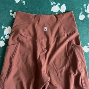 BuffBunny Contour Pocket Legging Brady Brown
